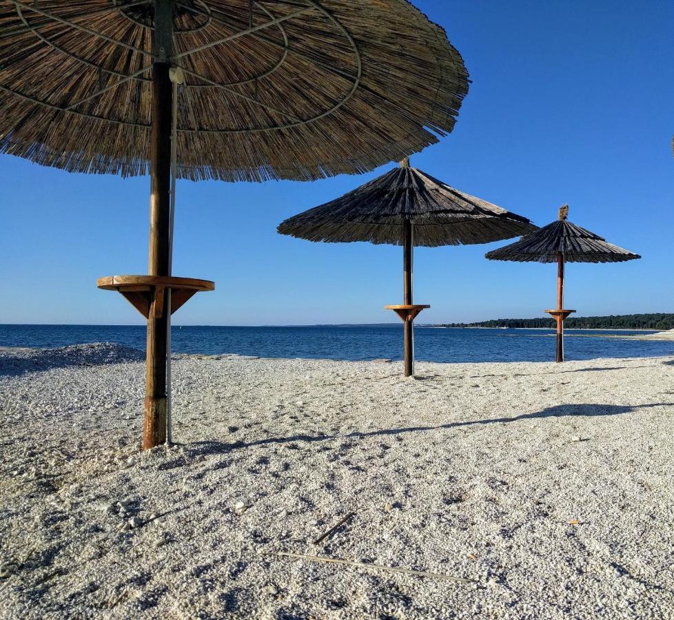 פאז'אנה Holiday Apartment Near The Beach מראה חיצוני תמונה